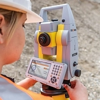 GeoMax Zoom 75 A5 1"