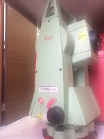Leica TCR 405 R100